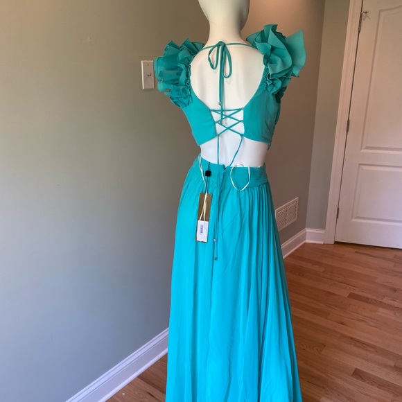 Patbo Flutter Sleeve Maxi Dress Azalea. Size 4. $825. - Picture 7 of 14